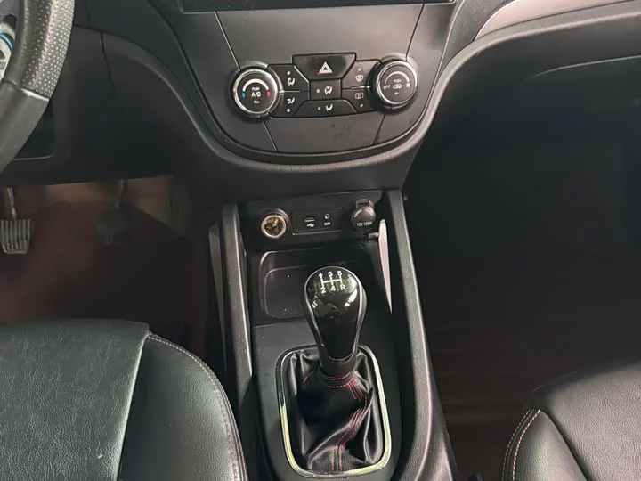 Changan CS35