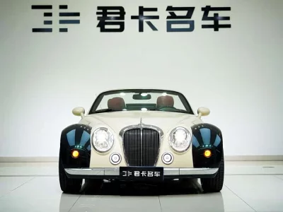 Mitsuoka Queen