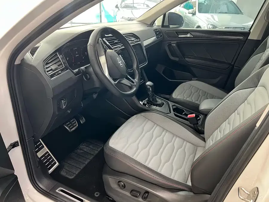 Volkswagen Tiguan X