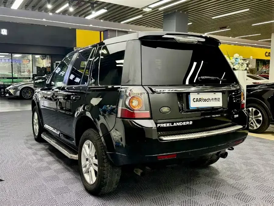 Land Rover Freelander 2