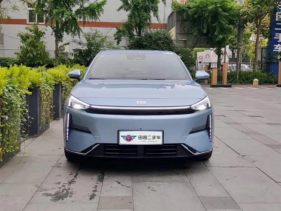 Geely Galaxy L6