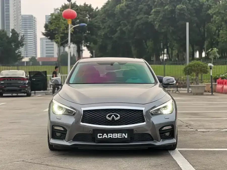 Infiniti Q50