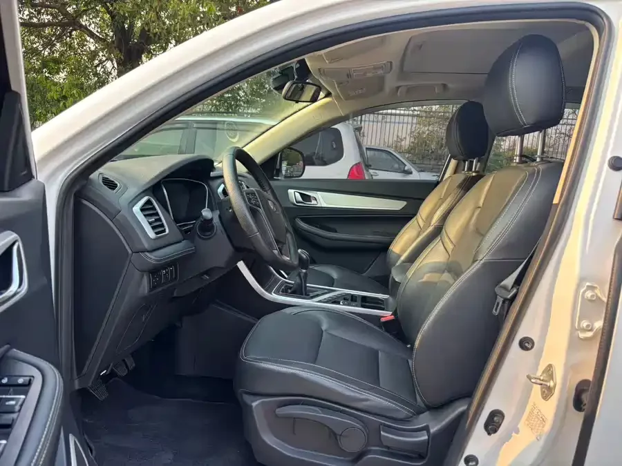 Geely Vision X6