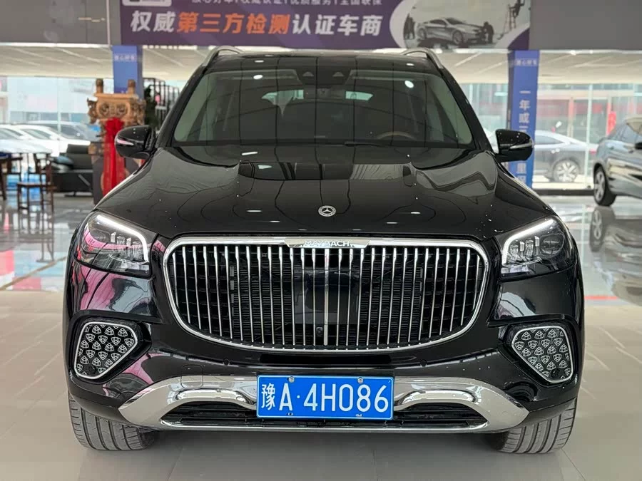 Mercedes Benz GLS