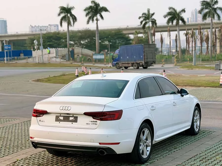 Audi A4L