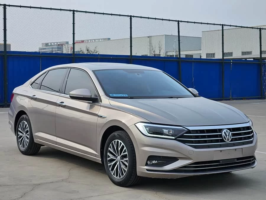 Volkswagen Sagitar