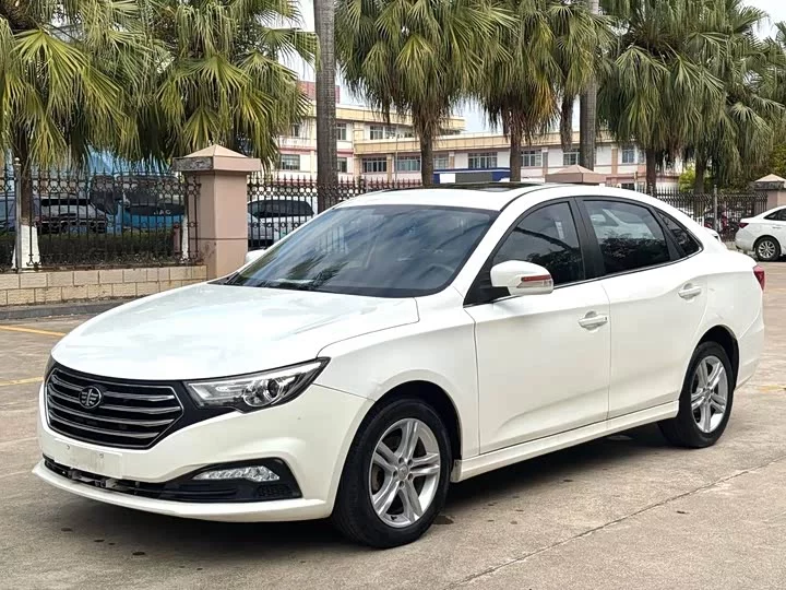 FAW Besturn B30