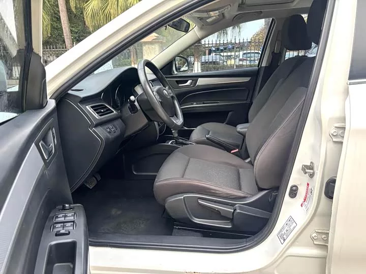 FAW Besturn B30
