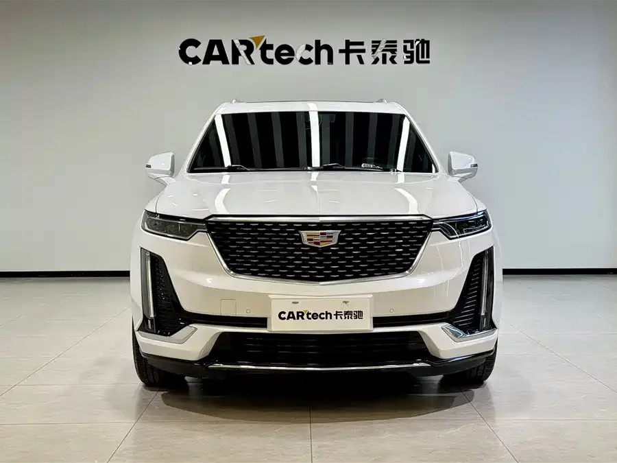 Cadillac XT6