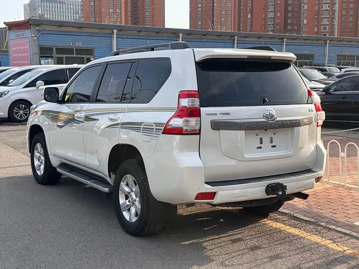 Toyota prado
