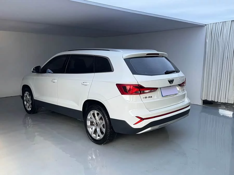 Jetta VS7