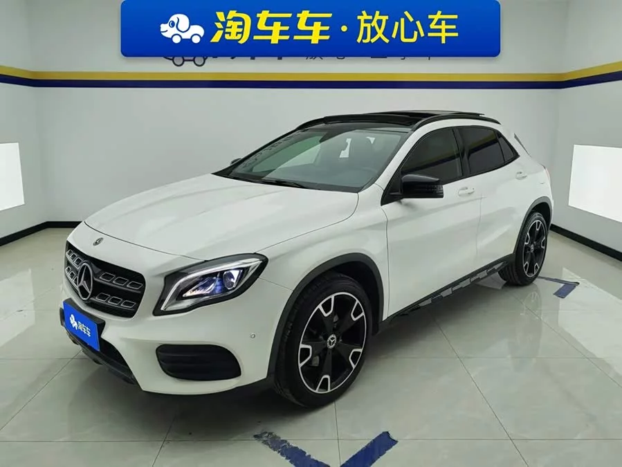 Mercedes Benz GLA
