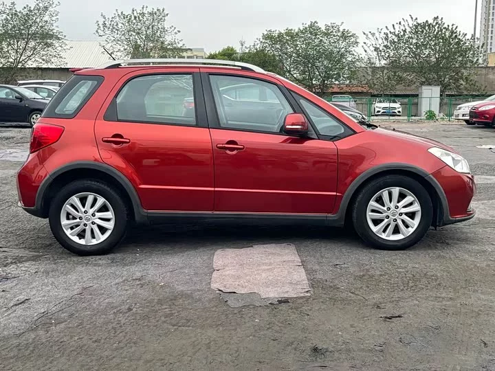 Suzuki SX4