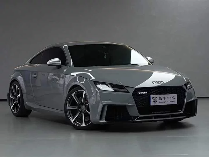 Audi TT RS