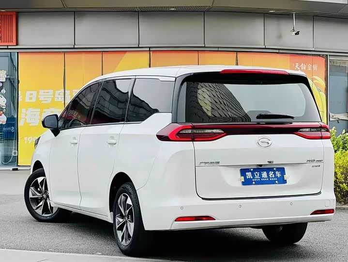 GAC Trumpchi M6