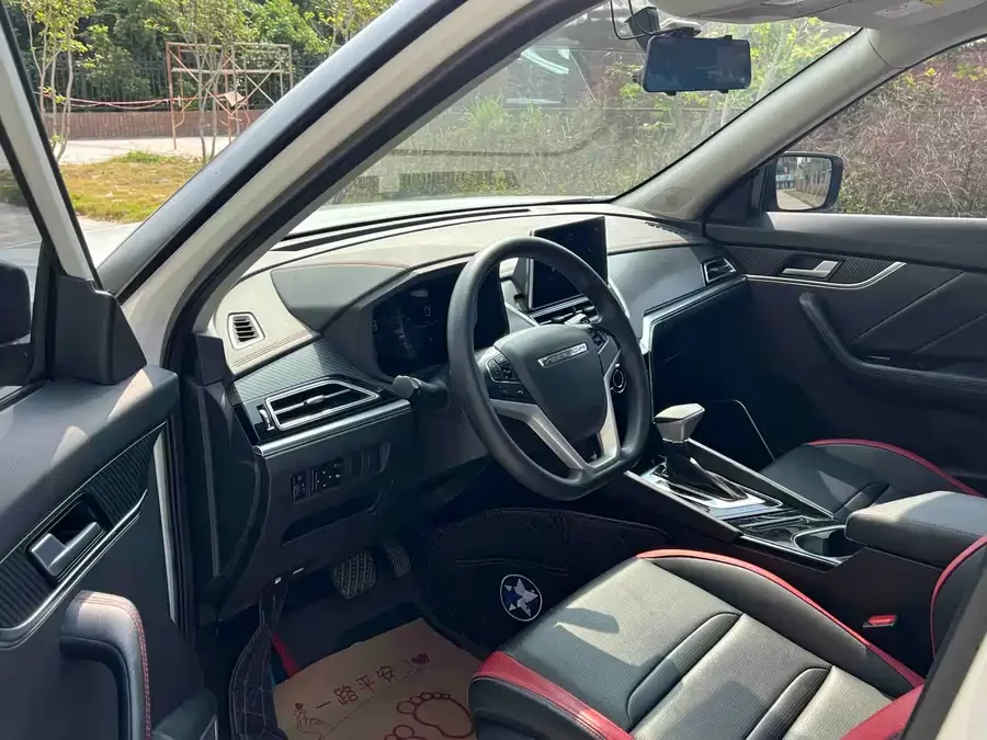 Venucia T60