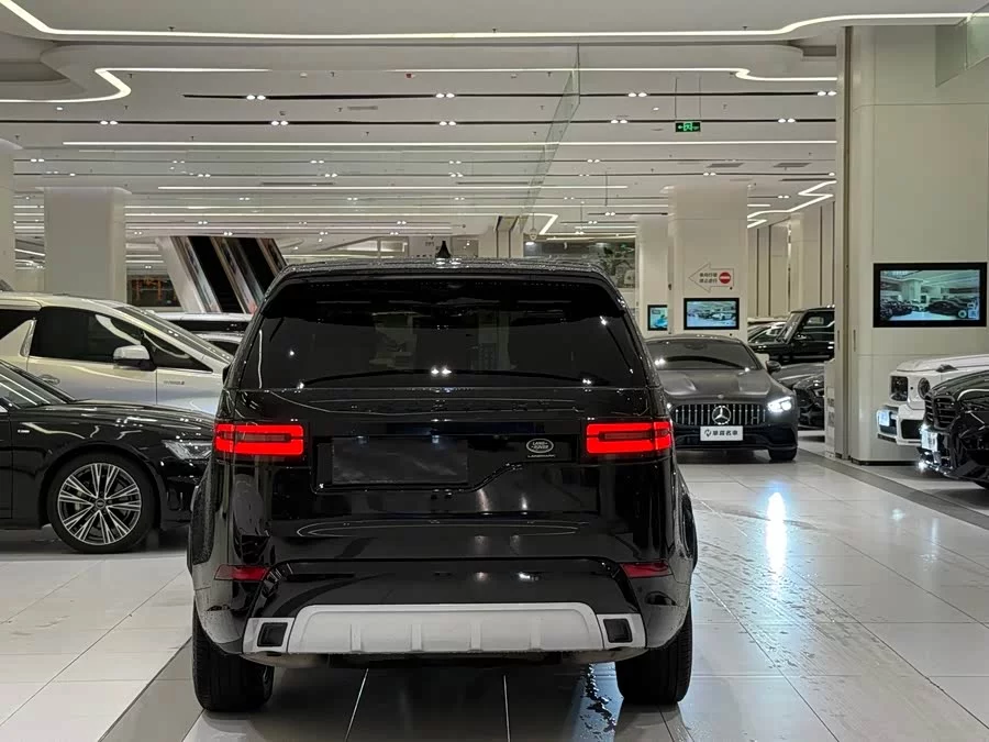 Land Rover finds