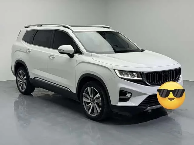 Geely Okavango