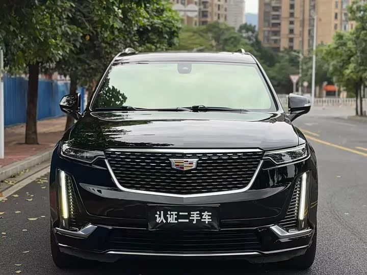 Cadillac XT6
