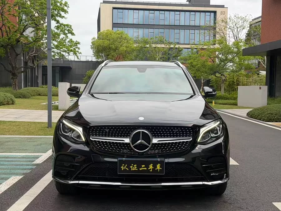 Mercedes Benz GLC