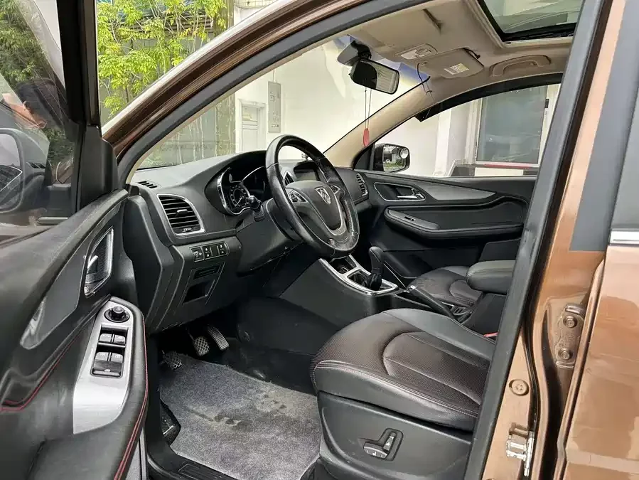 Baojun 560