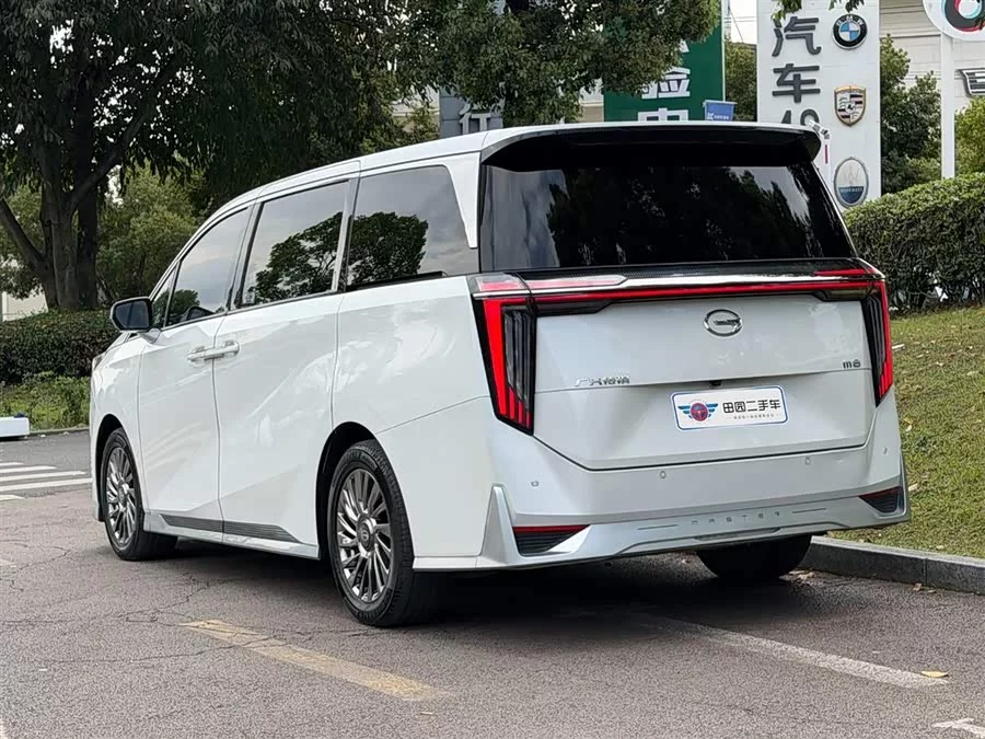 GAC Trumpchi M8
