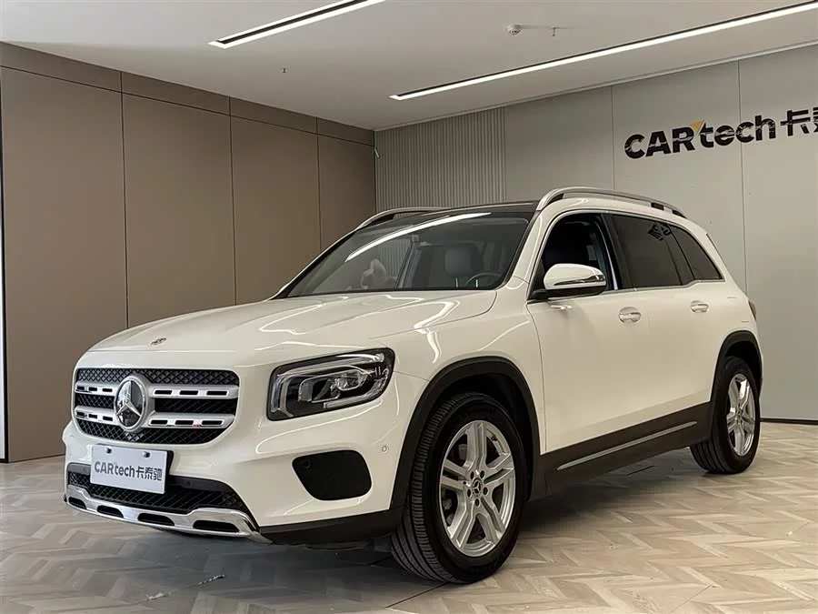 Mercedes Benz GLB