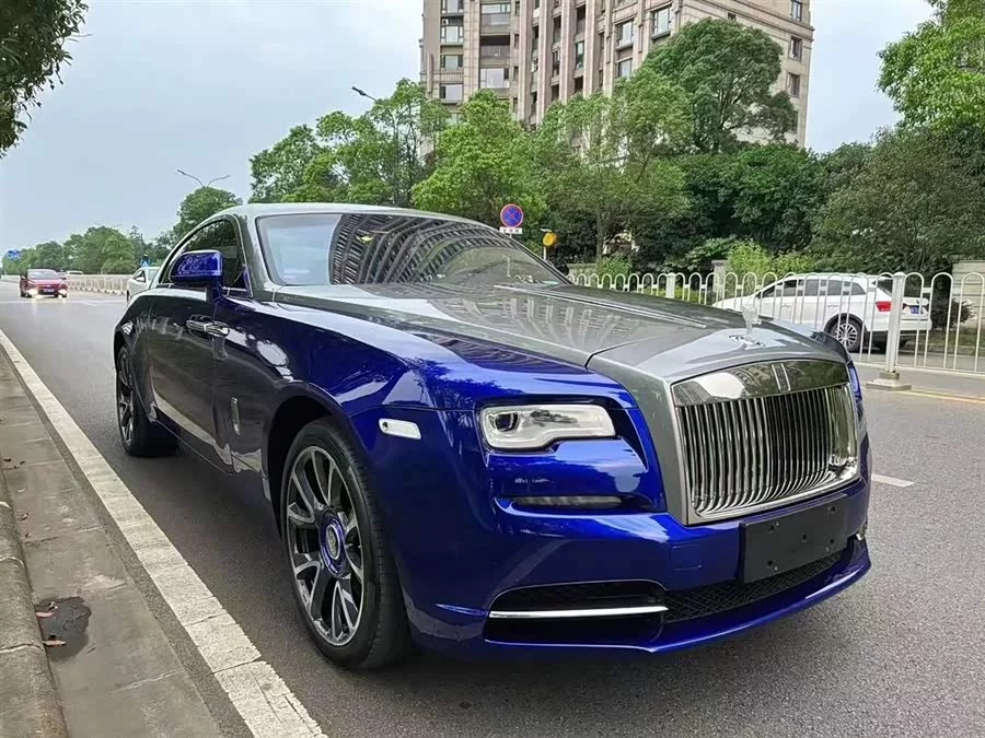 Rolls-Royce Phantom