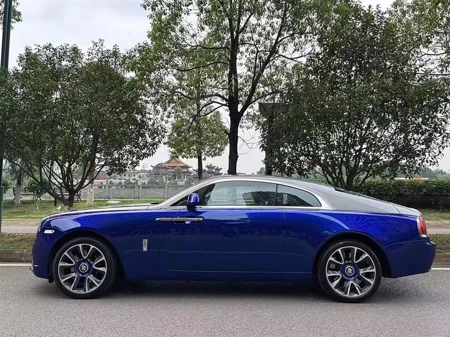 Rolls-Royce Phantom