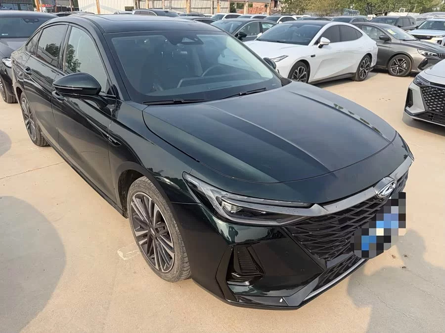 Chery Arrizo 8