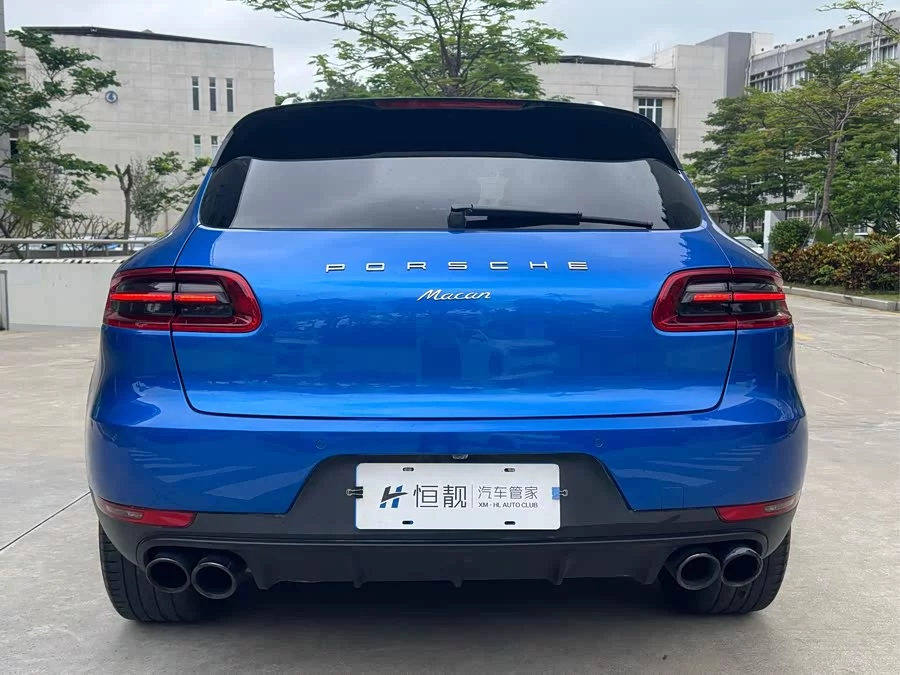 Porsche Macan