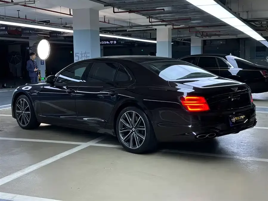 Bentley Flying Spur