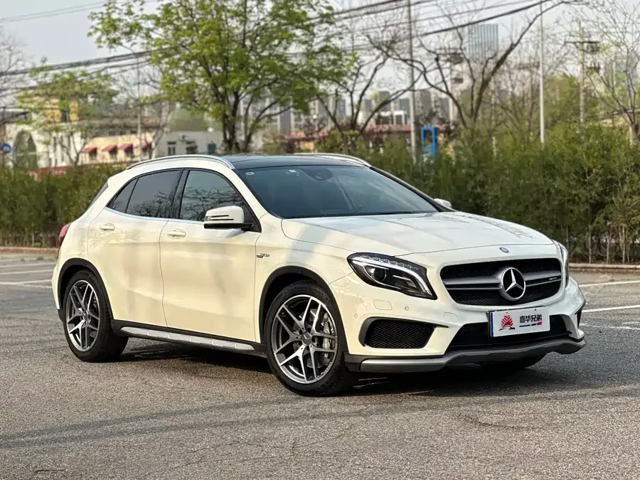 Mercedes Benz GLA AMG