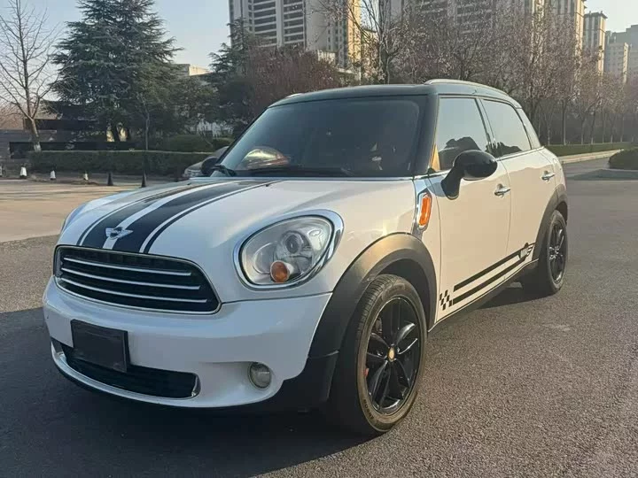 MINI COUNTRYMAN