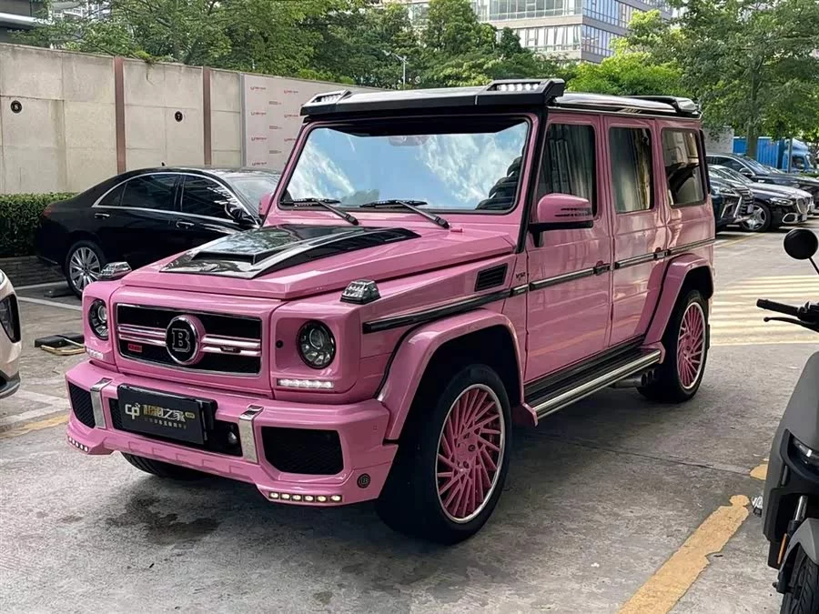 Mercedes Benz G-rated