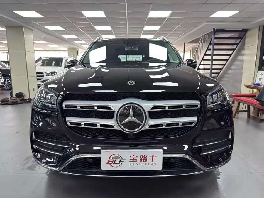 Mercedes Benz GLS