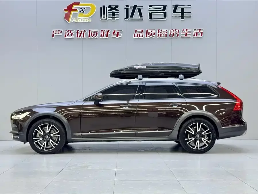 Volvo V90
