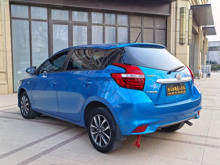 Toyota YARiS L
