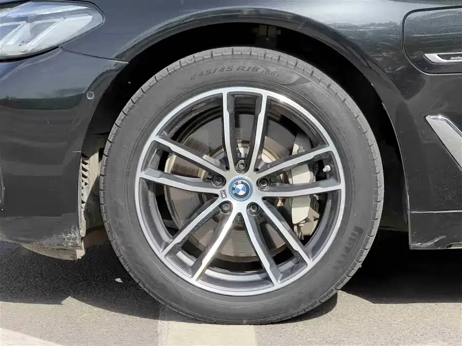 BMW 5 Series New Energy