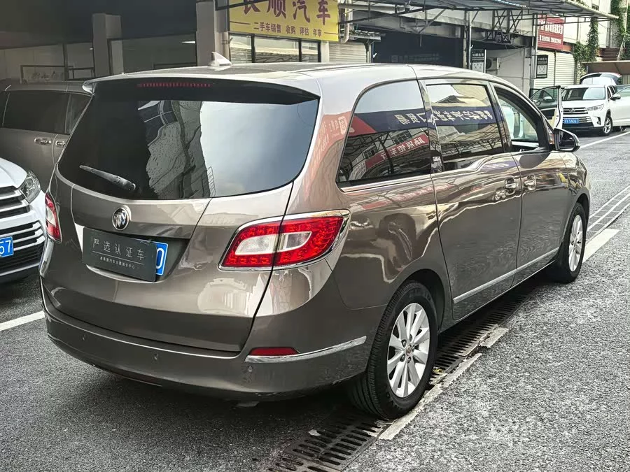 Buick GL8