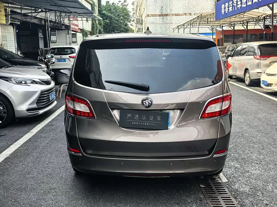 Buick GL8