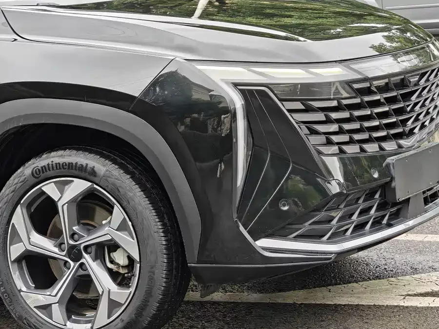 Geely Boyue L