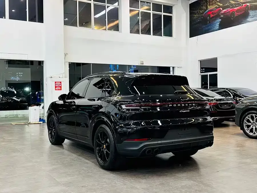 Porsche Cayenne New Energy