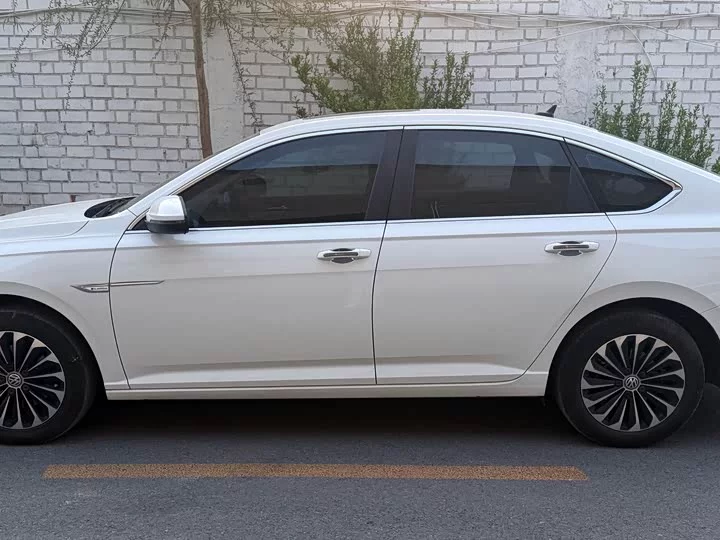 Volkswagen Lavida pure electric
