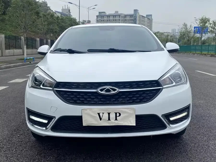 Chery Arrizo 5