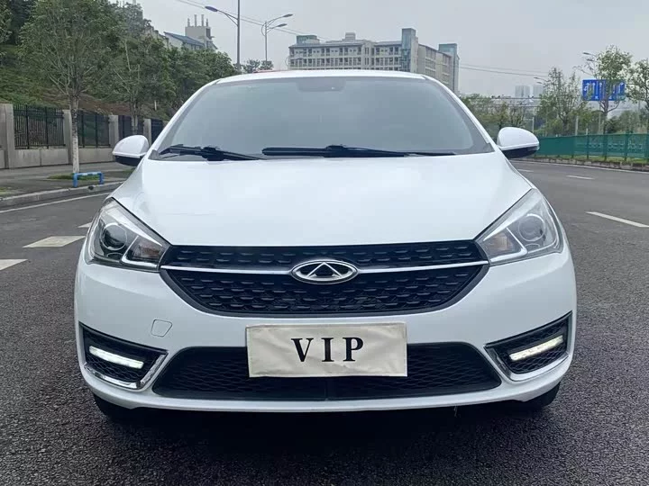 Chery Arrizo 5