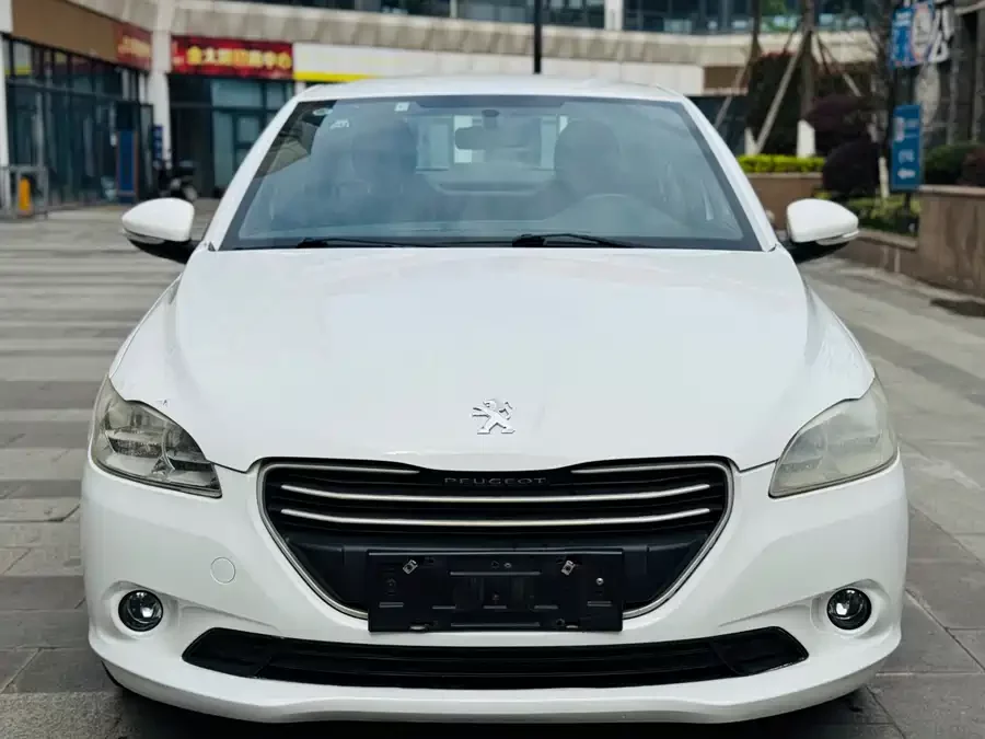 Peugeot 301