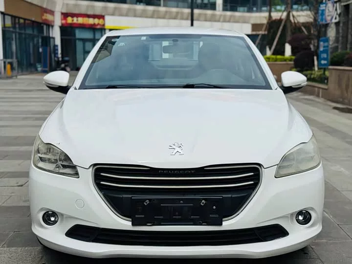 Peugeot 301