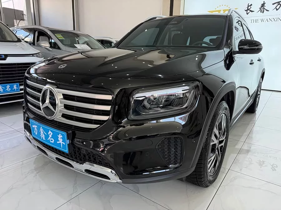 Mercedes Benz GLB