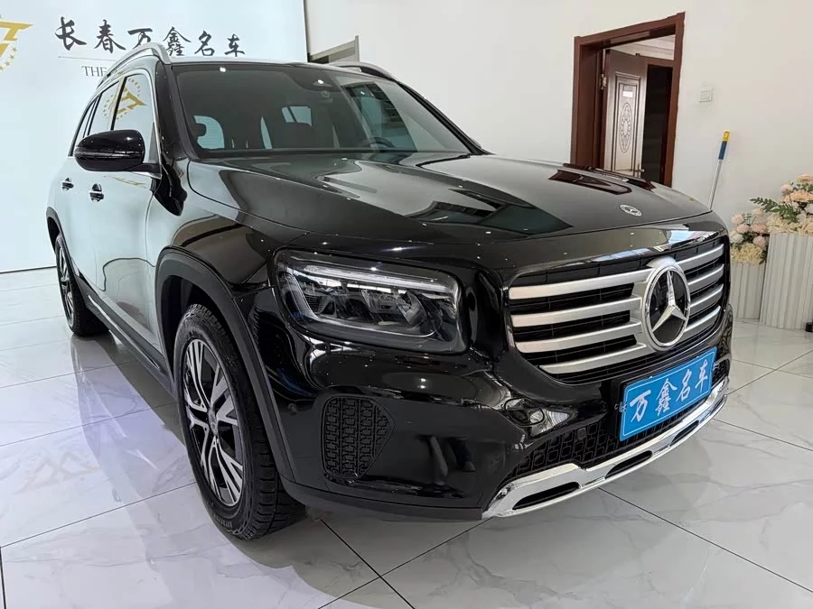 Mercedes Benz GLB